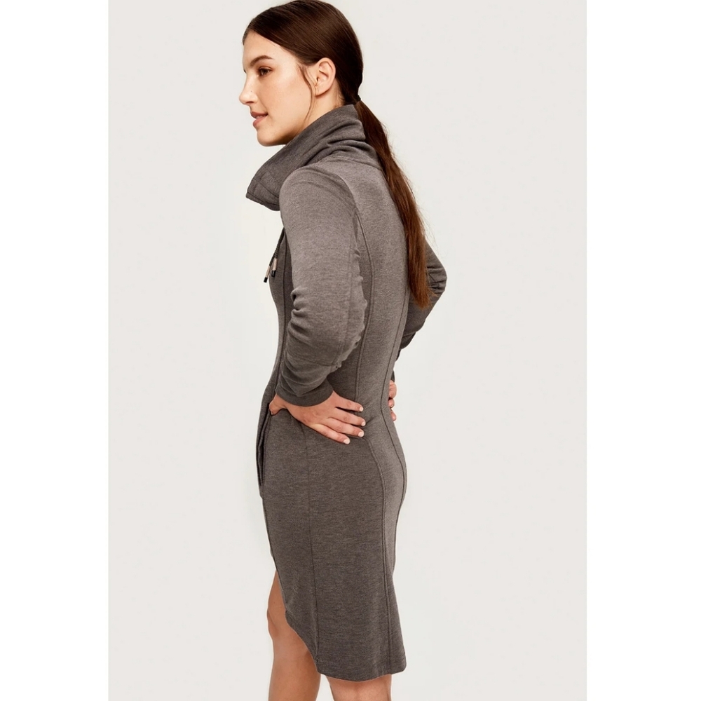 Lolë Call Me Dress Grey Size M